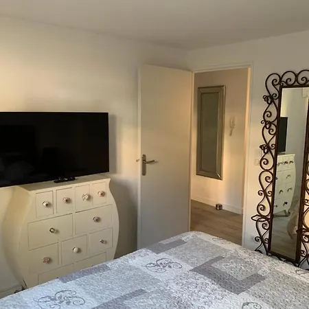 Merazur Apartment